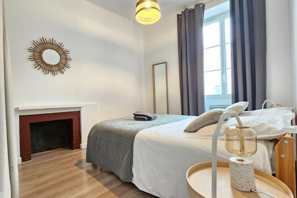 Superbe Appartement 2 Chambres Au Coeur De Pau Zewnętrze zdjęcie