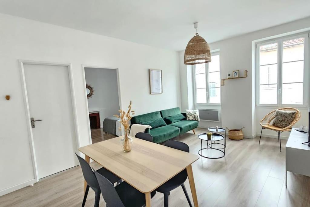 Superbe Appartement 2 Chambres Au Coeur De Pau Zewnętrze zdjęcie